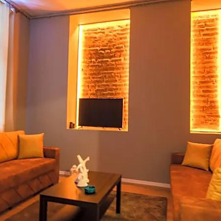 Royal Taksim 3*