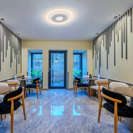 Hotel Royal Taksim 3*