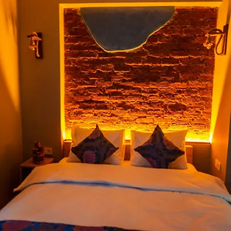 Royal Taksim Otel 3*
